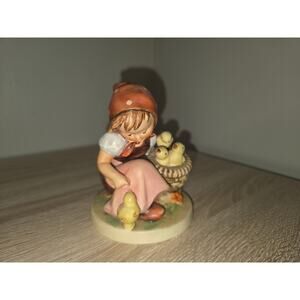 Vintage Hummel Figurine "Chick Girl" TMK 3 #57/1 4.5" Goebel Figure Germany